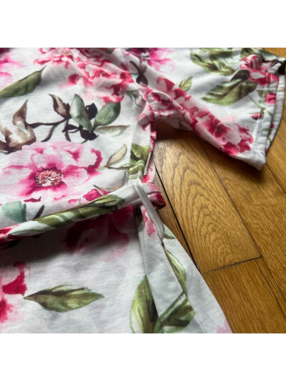 Show Me Your Mumu One Size Cream & Pink Garden of Blooms Floral Brie Kimono Robe - Picture 8 of 13